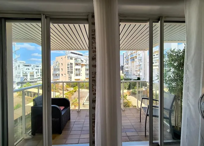 Appartement Le Bosquet - Hyper Centre - Parking - Terrasse Pau